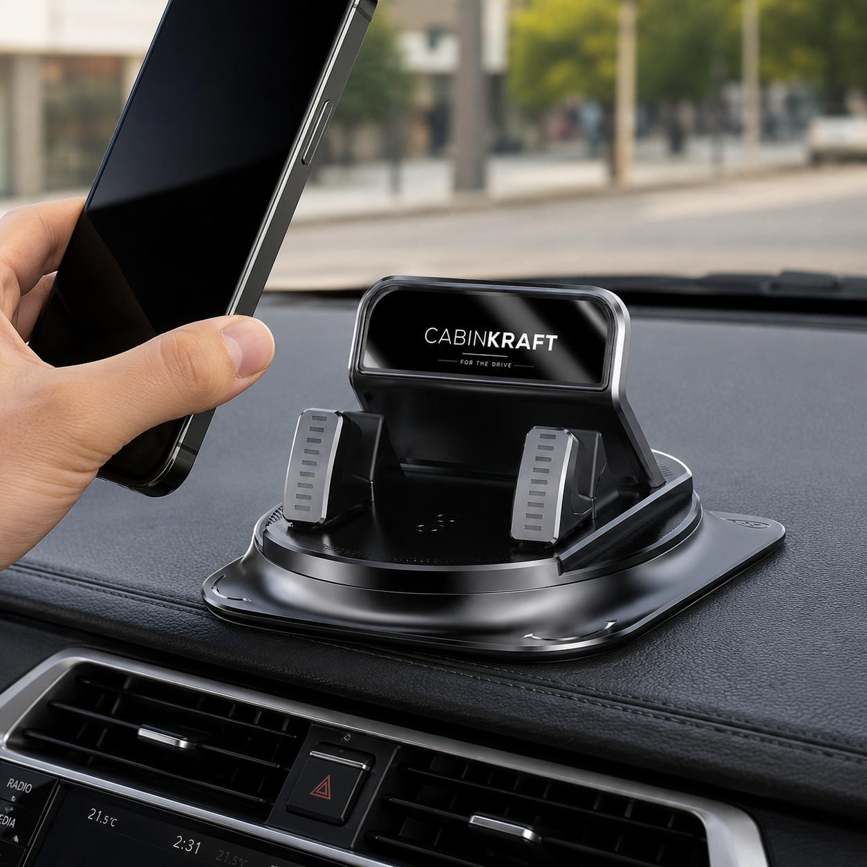 CabinKraft 360° phone holder — box contents and accessories